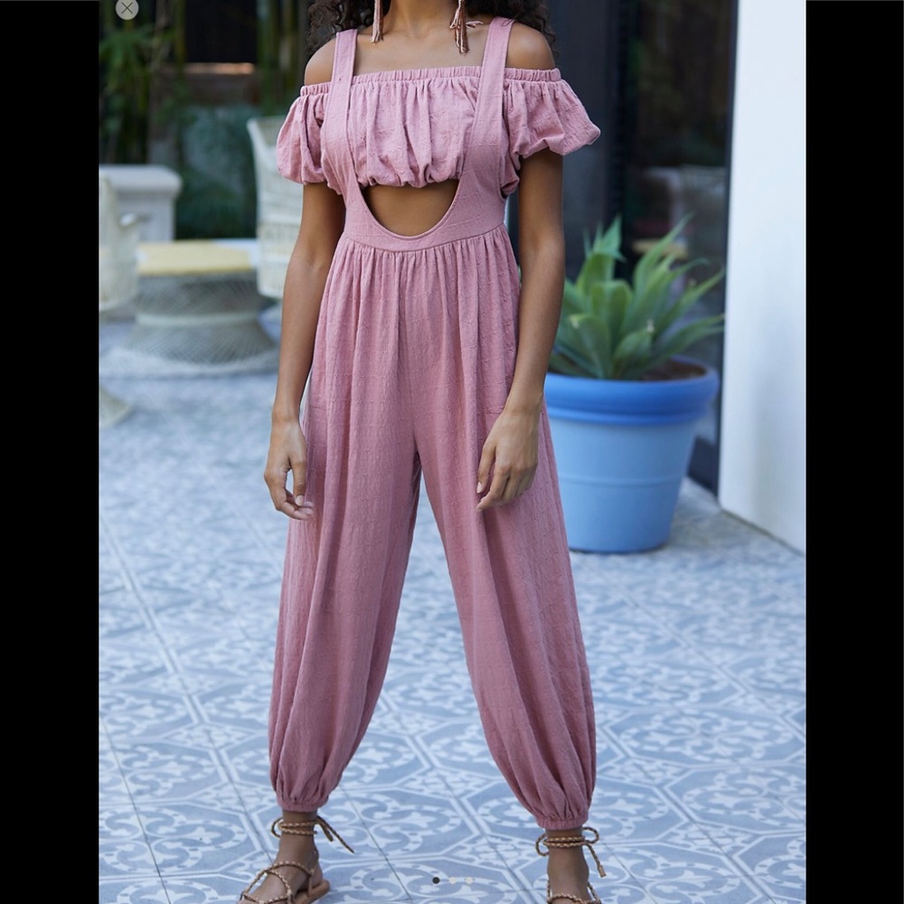 FREE PEOPLE BEACH CROP TOP AND SUSPENDER PANTS OVERALLS CHEERS SET S NEW